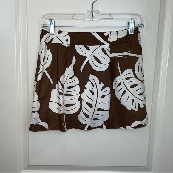 BCBGMAXAZRIA Brown Tropical Mini Skirt Sz 4 - Picture 11 of 17